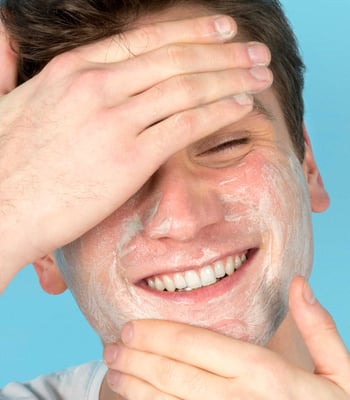 Start taking care of your skin: cleanse your face, why and how?